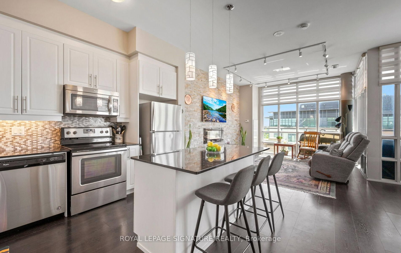 55 Yorkland Boulevard • #PH1202 • Brampton, ON photo 10