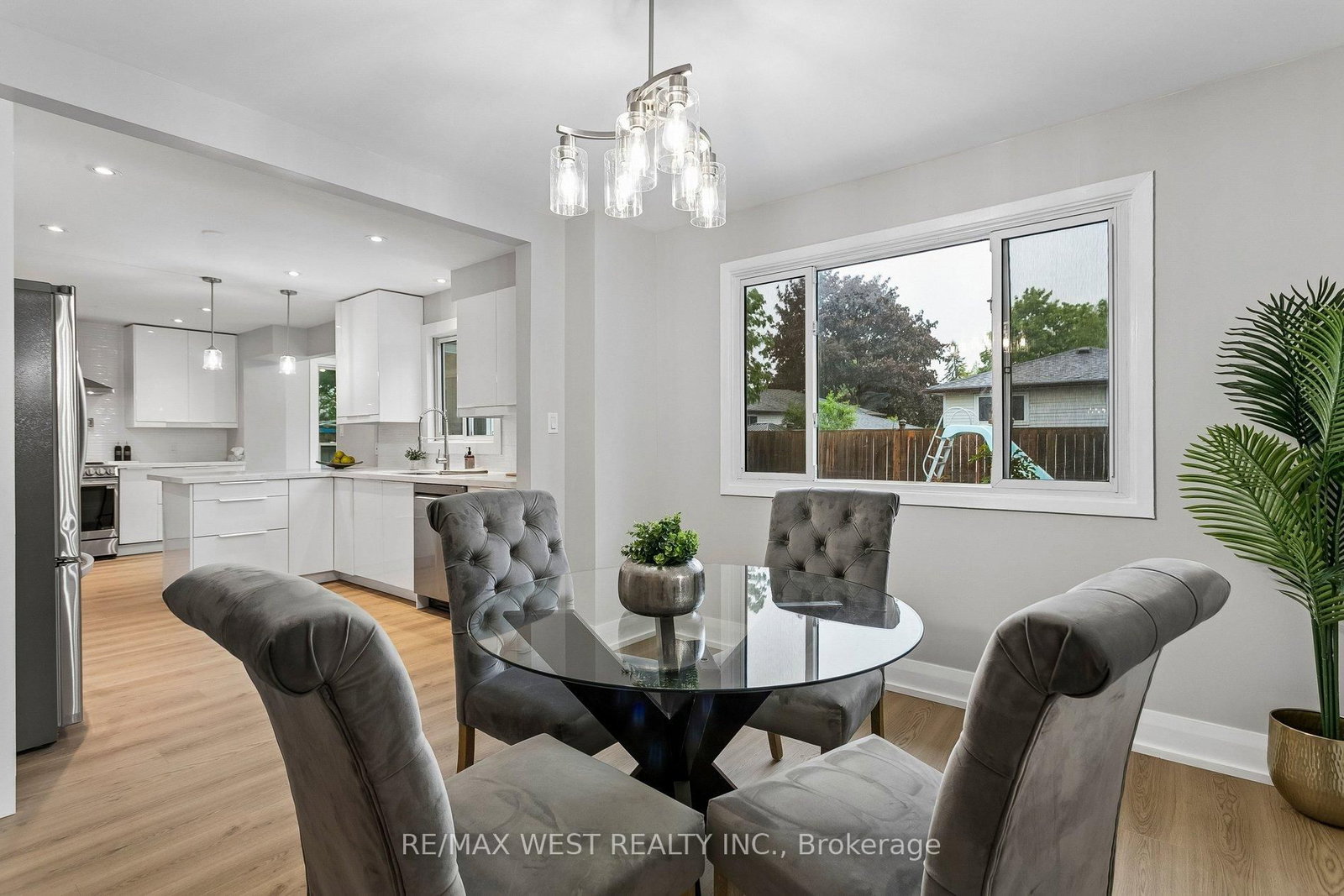 563 Joyce Boulevard • Milton, ON photo 11