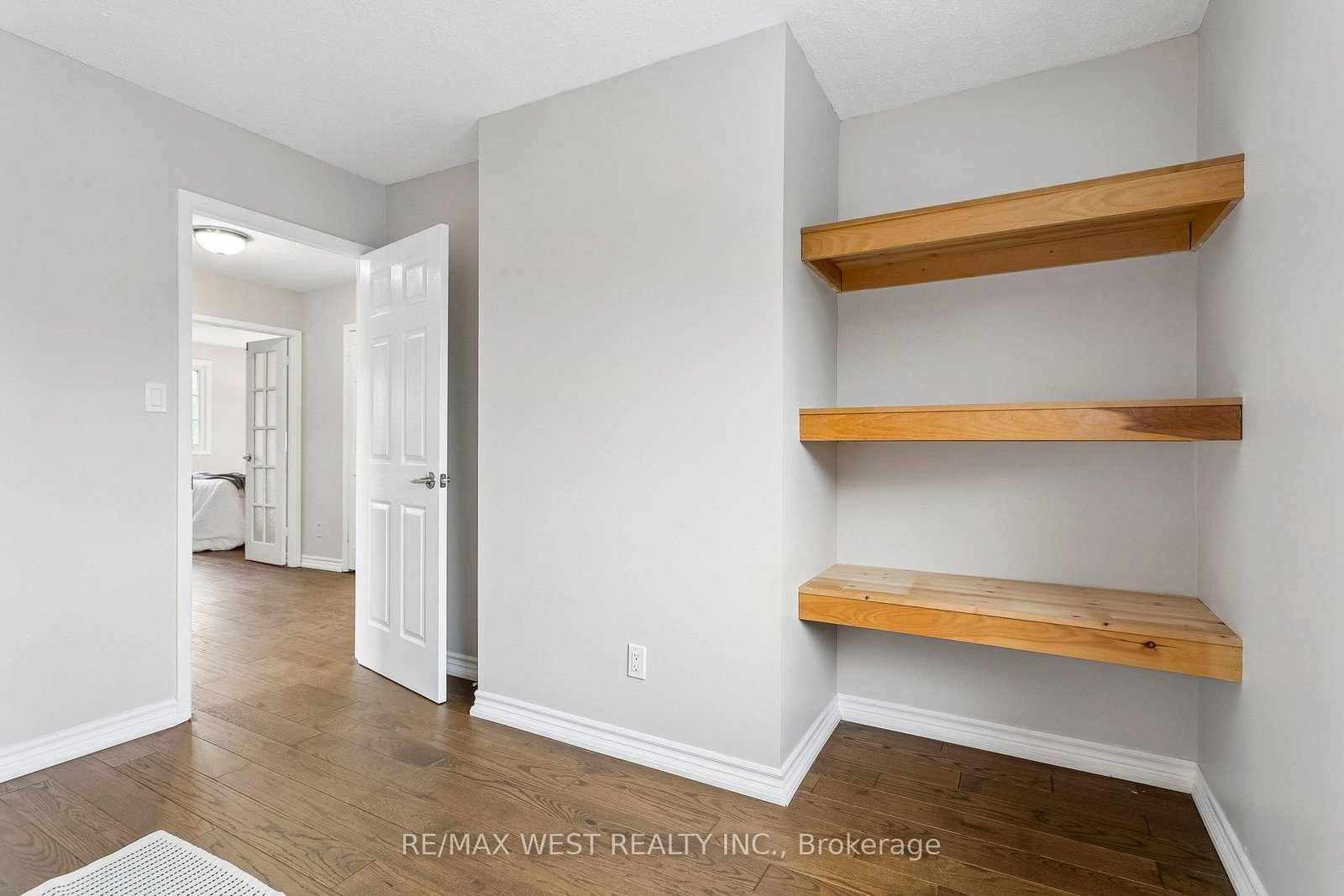 563 Joyce Boulevard • Milton, ON photo 30