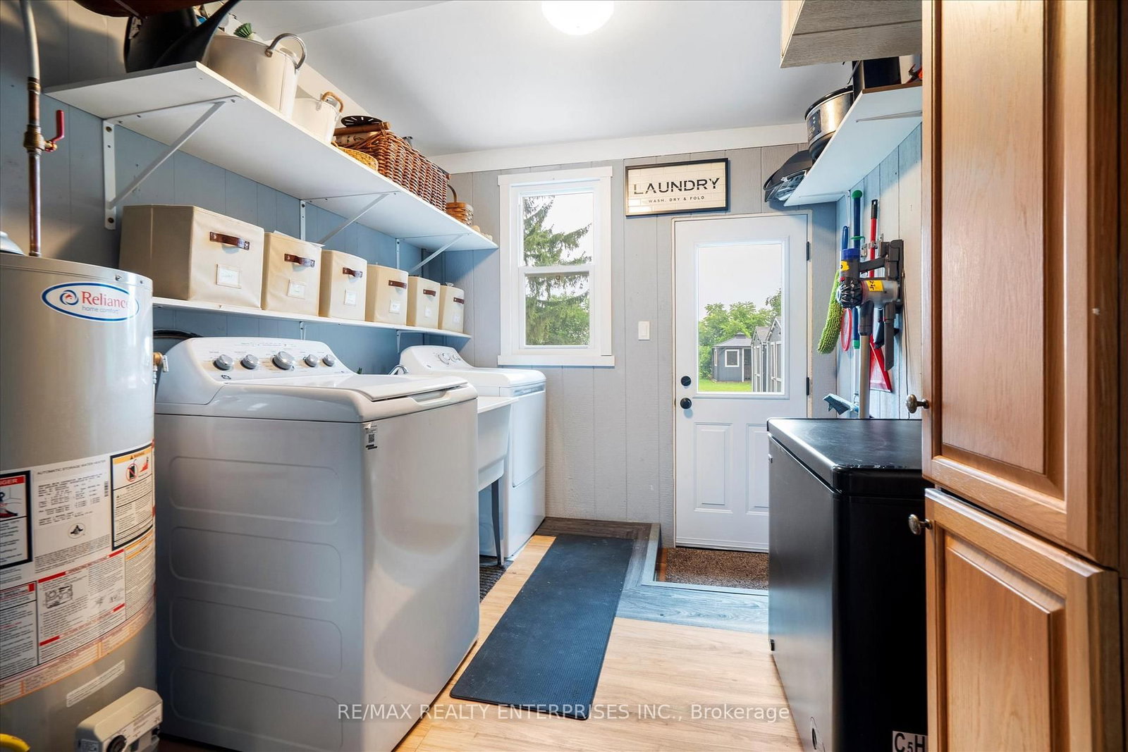 6295 Guelph Line • Burlington, ON photo 26