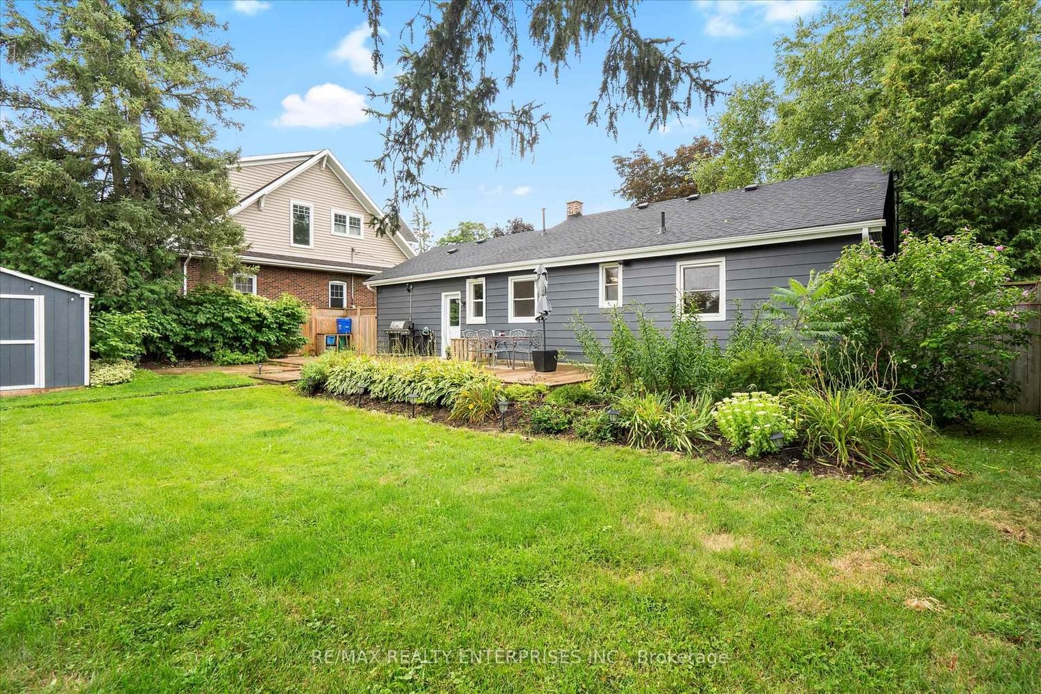 6295 Guelph Line • Burlington, ON photo 29