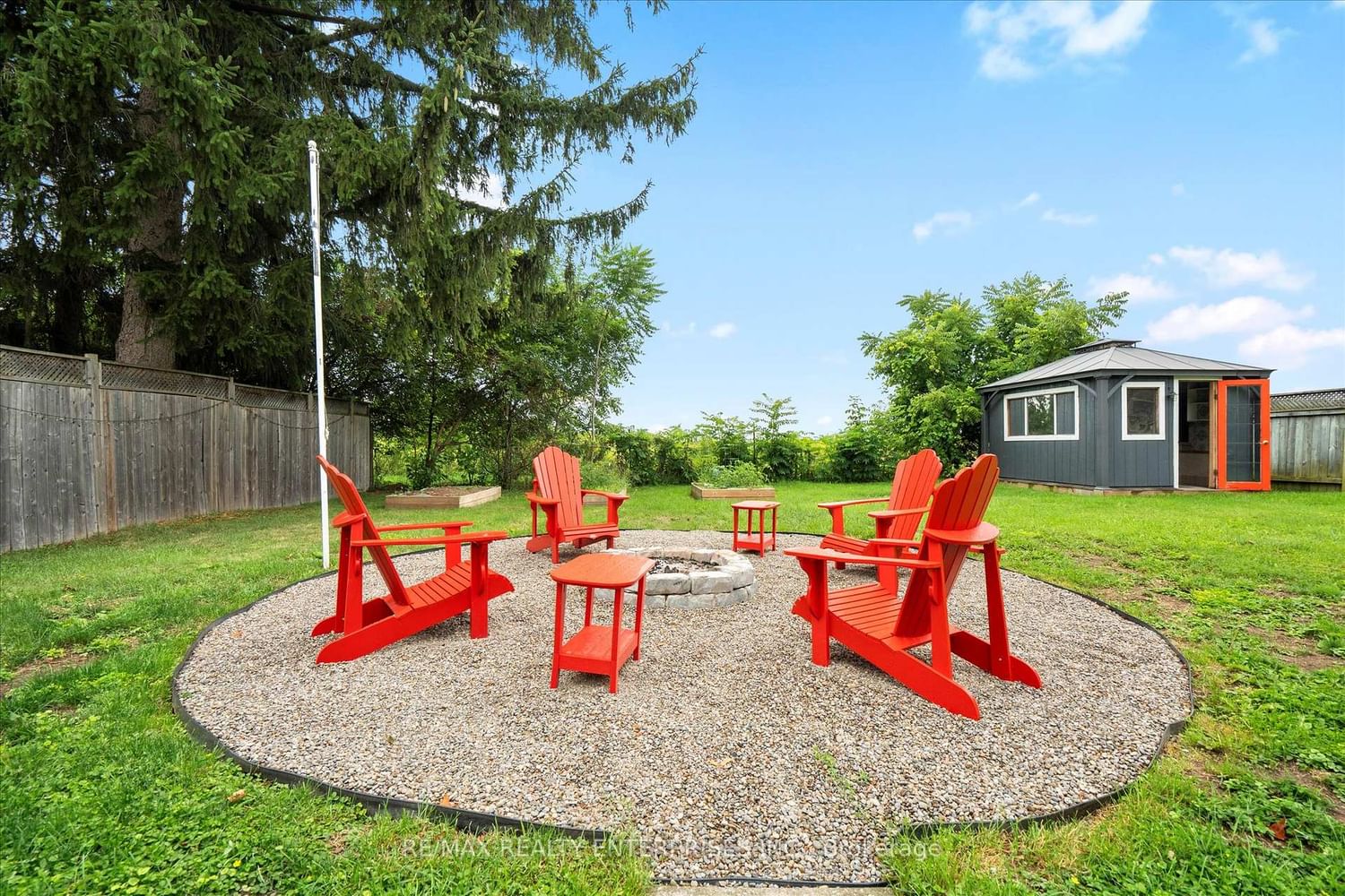 6295 Guelph Line • Burlington, ON photo 34