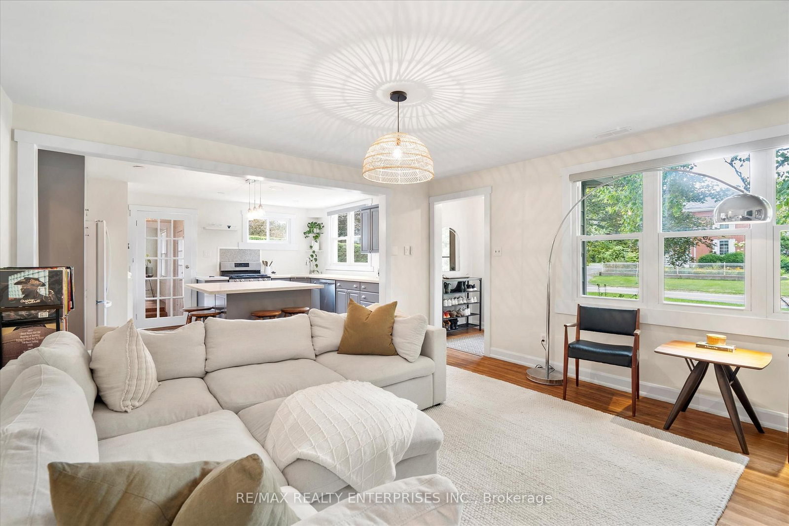 6295 Guelph Line • Burlington, ON photo 8