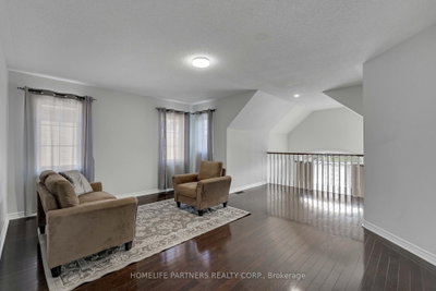 15 Oakhaven Brampton,ON L6P 2Y3 — Photo 16