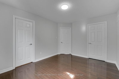 15 Oakhaven Brampton,ON L6P 2Y3 — Photo 25