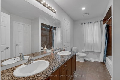 15 Oakhaven Brampton,ON L6P 2Y3 — Photo 27