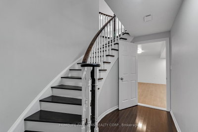 15 Oakhaven Brampton,ON L6P 2Y3 — Photo 28