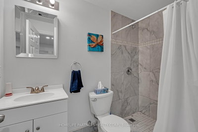 15 Oakhaven Brampton,ON L6P 2Y3 — Photo 32