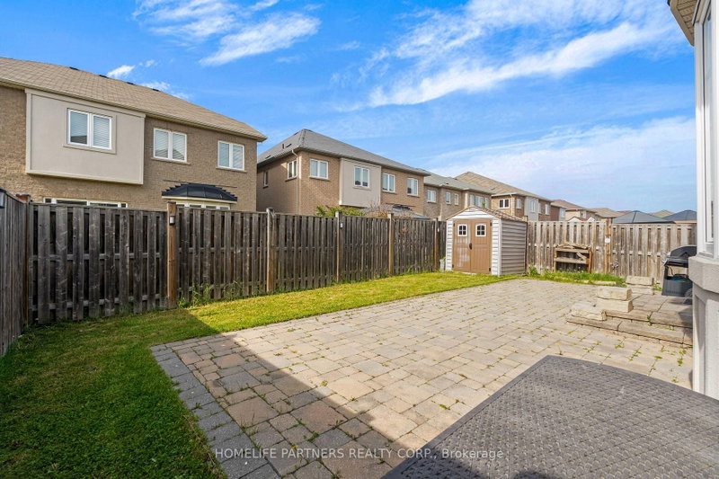 15 Oakhaven Brampton,ON L6P 2Y3 — Photo 39