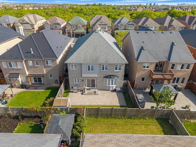 15 Oakhaven Brampton,ON L6P 2Y3 — Photo 40