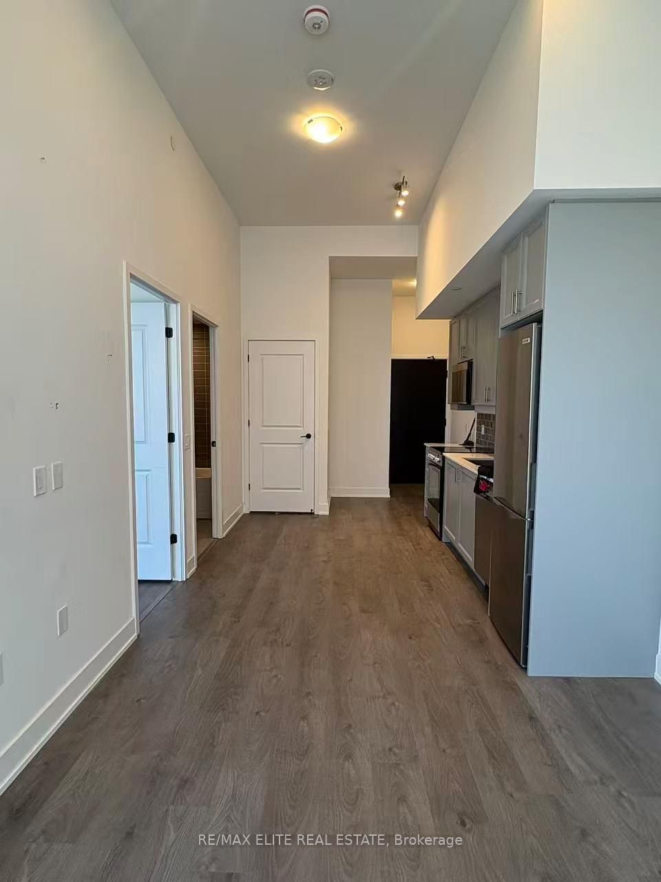 2333 Khalsa Gate, Unit 422 - Photo 8