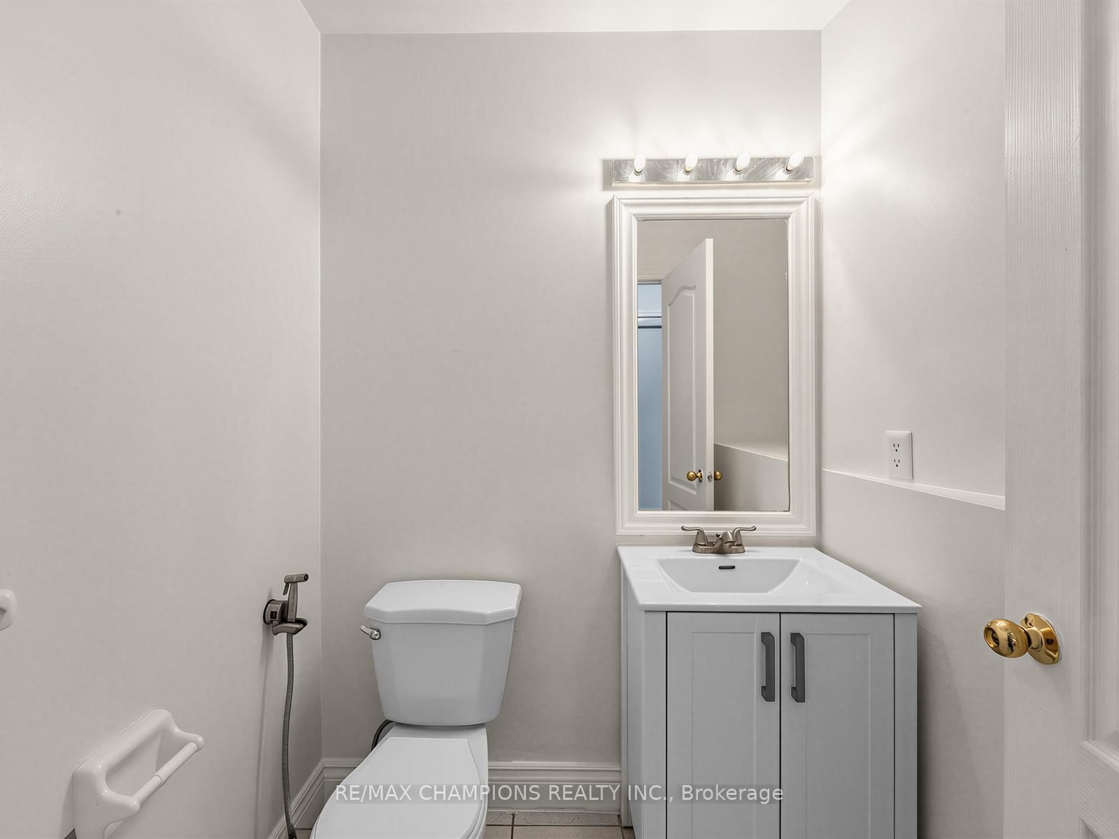 1 Cluster Oak Place • Brampton, ON photo 19