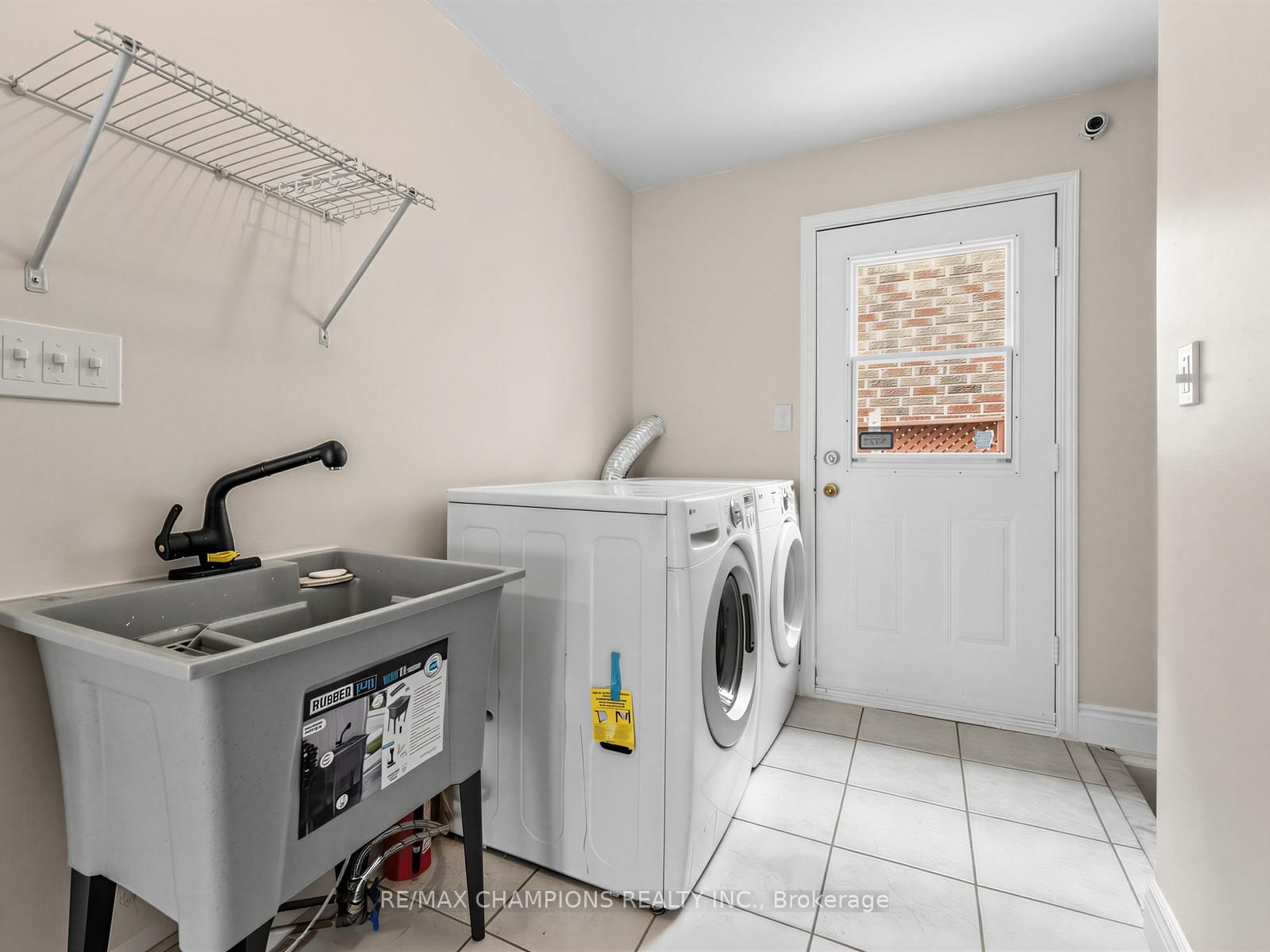 1 Cluster Oak Place • Brampton, ON photo 20