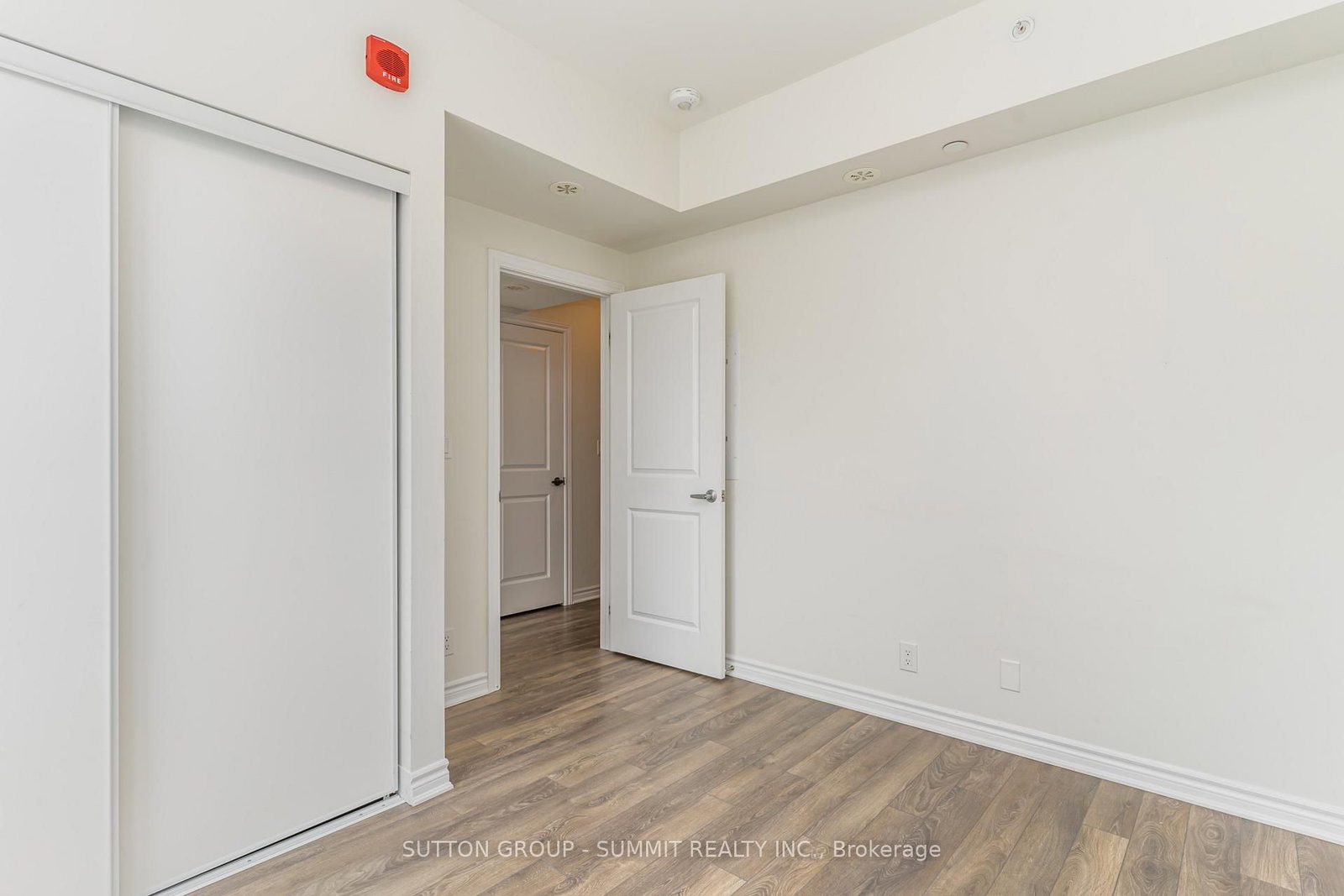 3580 Lake Shore Boulevard W, Unit 16 - Photo 16