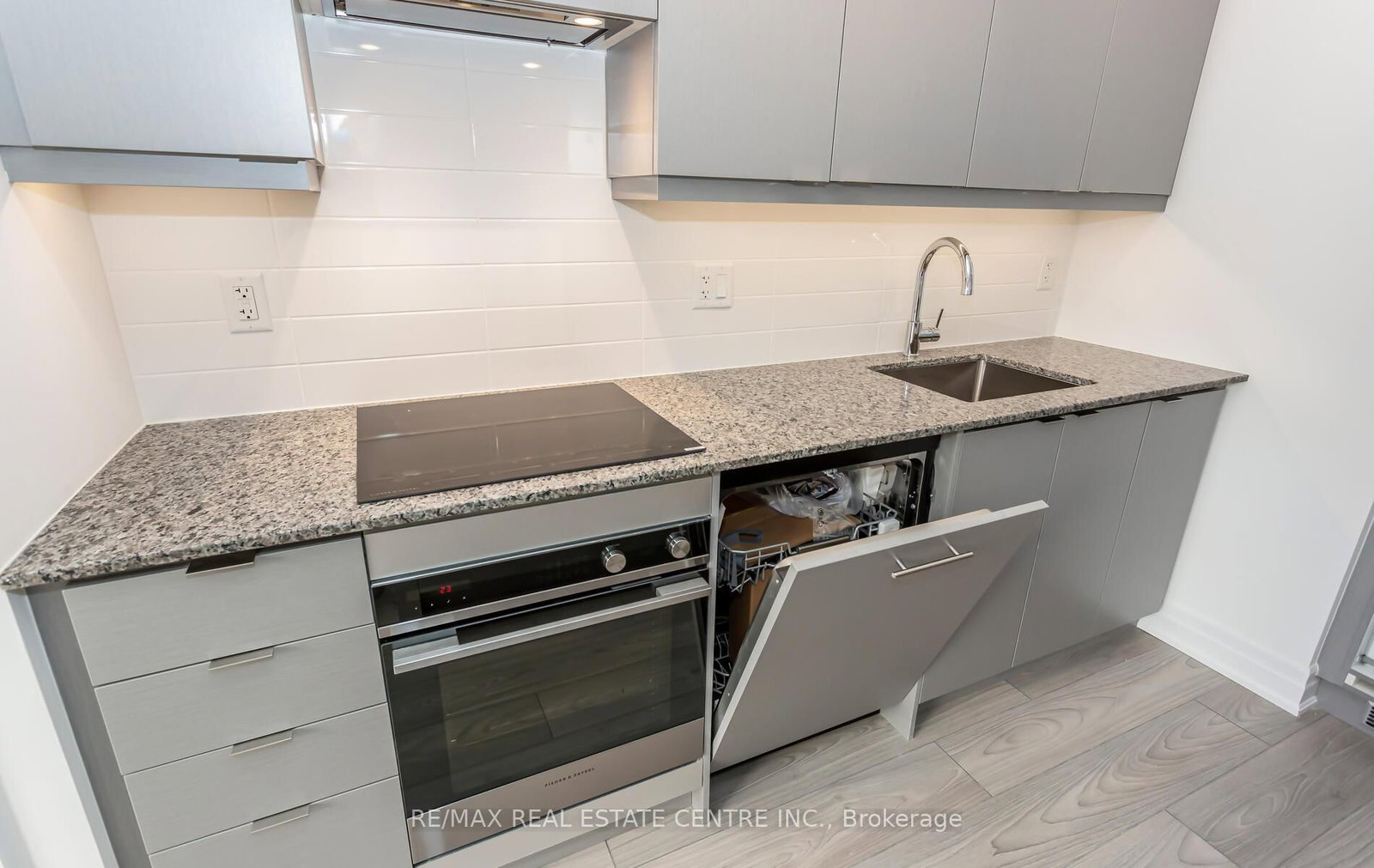 36 Elm Drive W • #1610 • Mississauga, ON photo 15