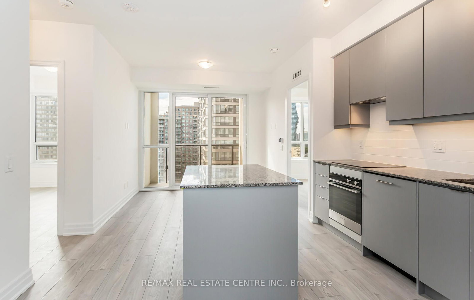 36 Elm Drive W • #1610 • Mississauga, ON photo 9