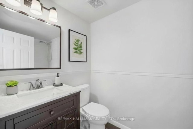 403 - 2464 Weston Road