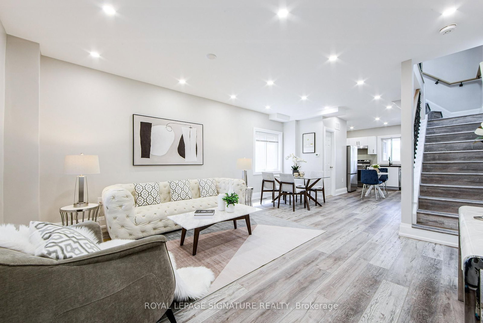 19 Schell Avenue, Toronto, ON, photo 4