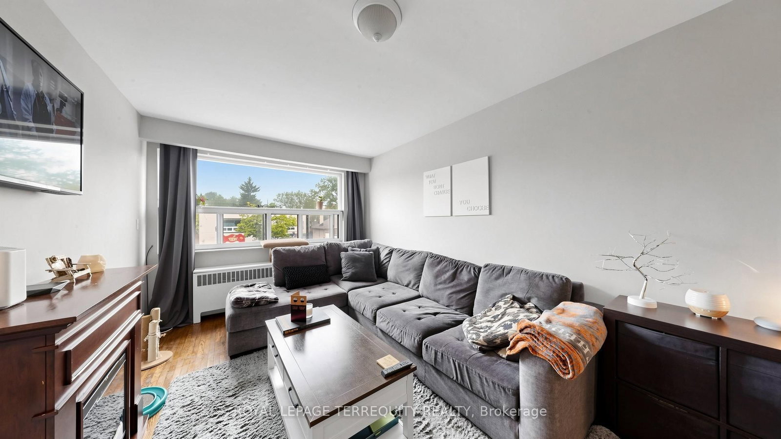 321 Lakeshore Road E • Mississauga, ON photo 15