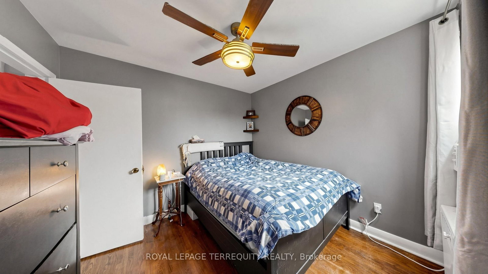 321 Lakeshore Road E • Mississauga, ON photo 19