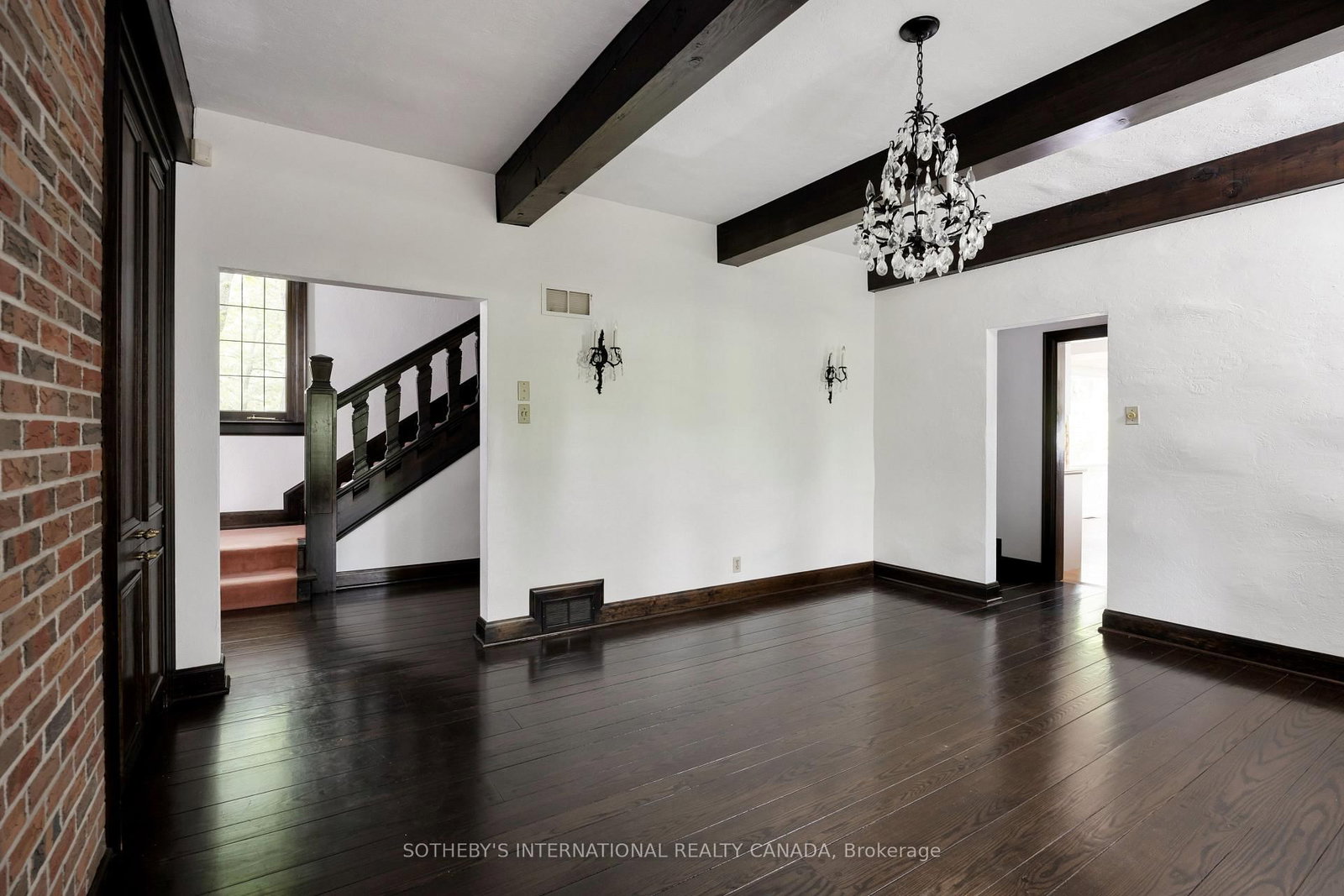 38 Edenbrook Hill • Toronto, ON photo 16