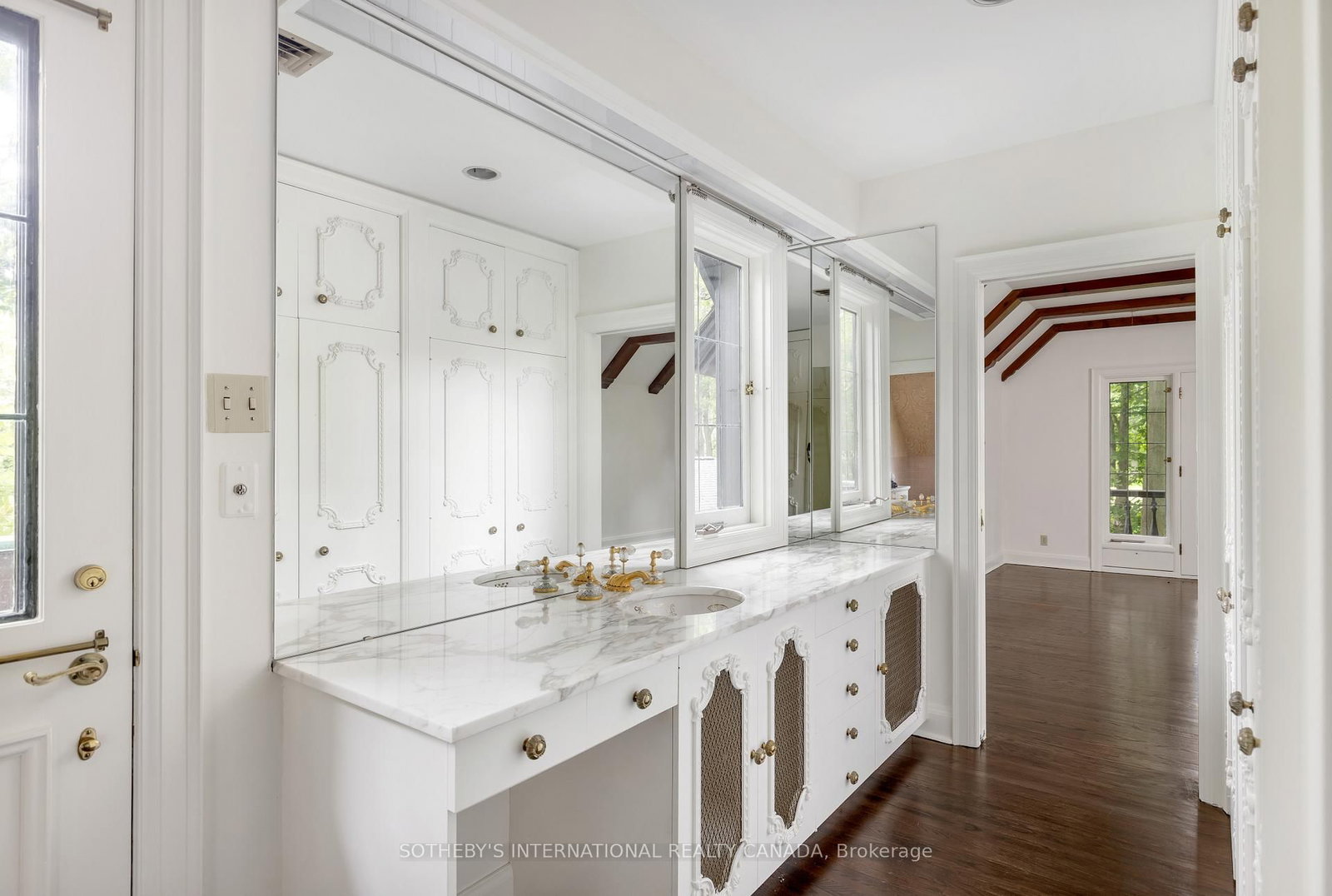 38 Edenbrook Hill • Toronto, ON photo 21