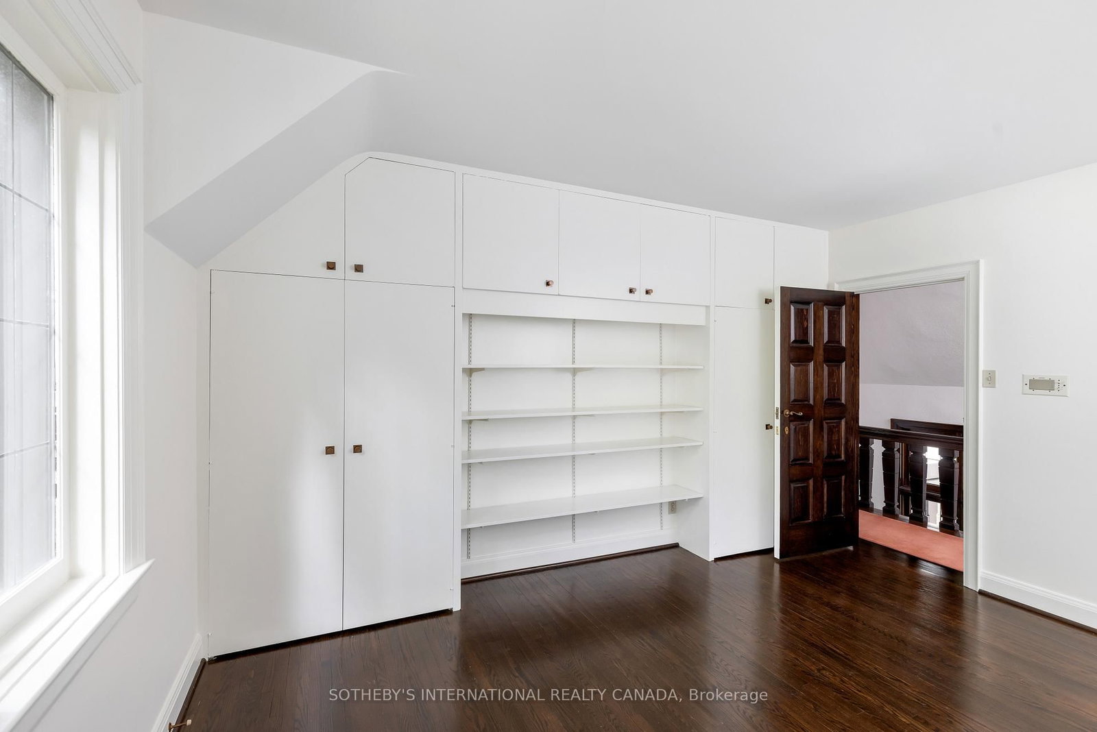 38 Edenbrook Hill • Toronto, ON photo 26