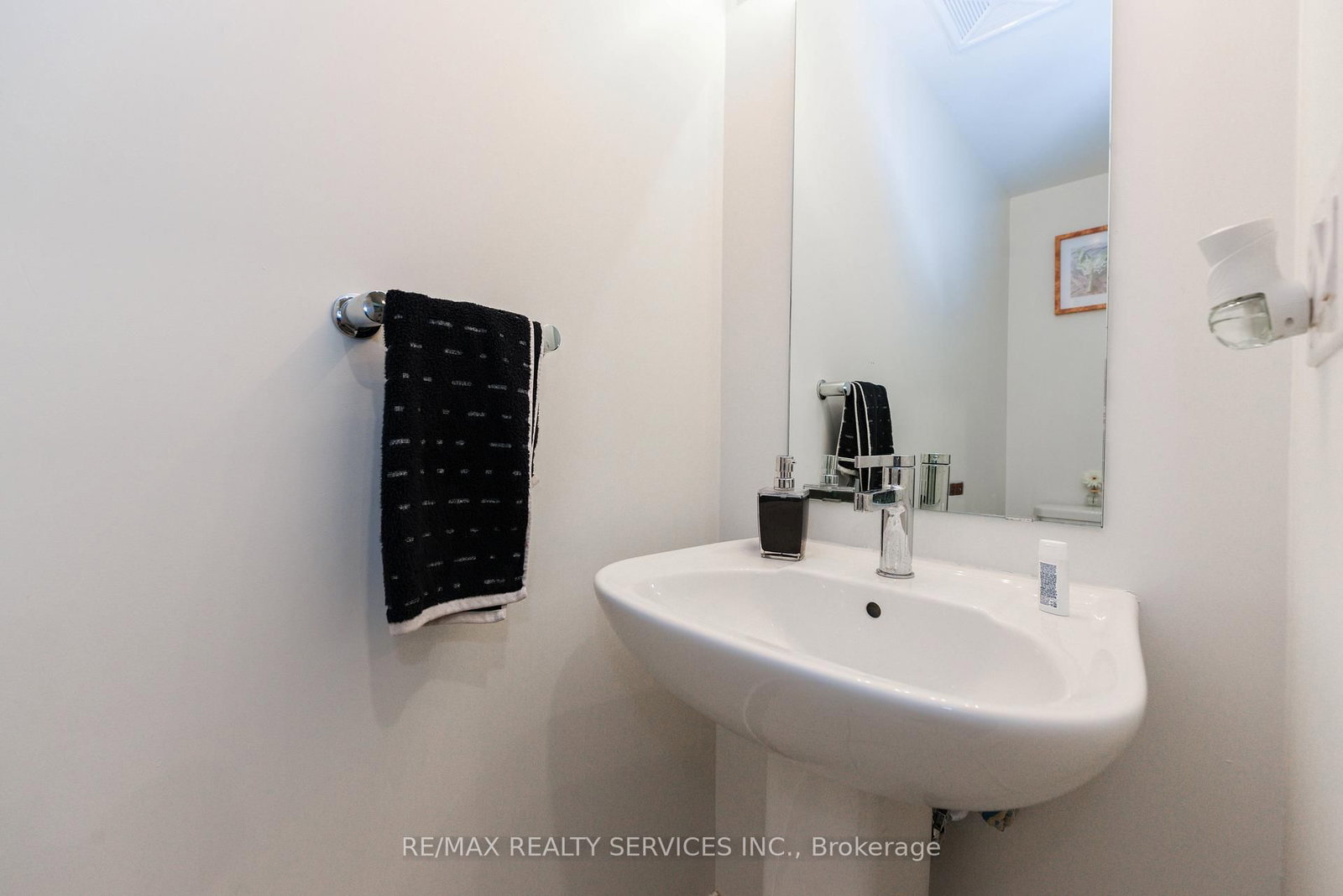 3476 Widdicombe Mississauga,ON L5L 0B8 — Photo 32
