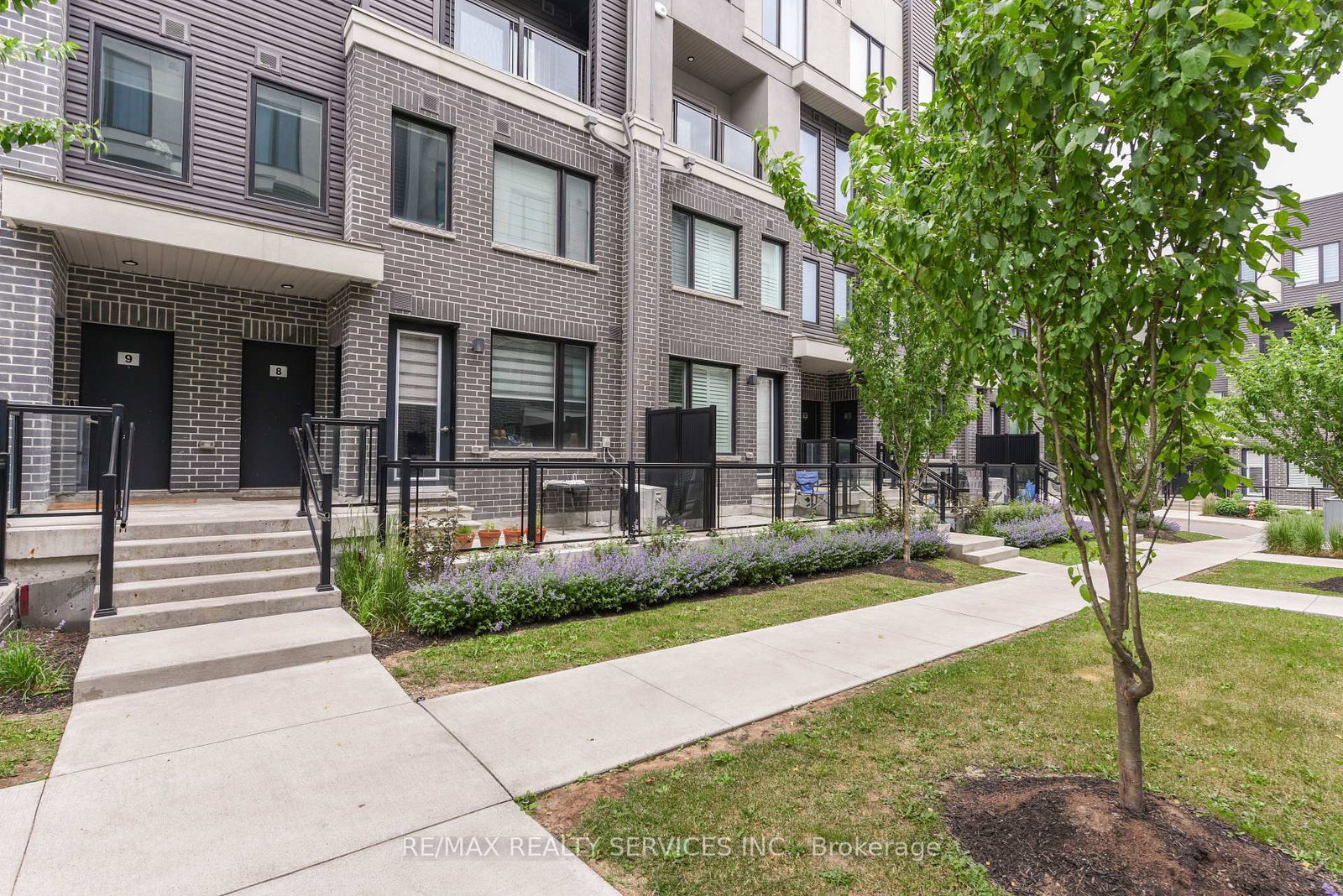 3476 Widdicombe Mississauga,ON L5L 0B8 — Photo 4