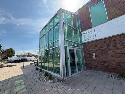 Office for lease at 200-4101 Steeles Avenue, Toronto, Ontario, M3N 1V7 - Black Creek - MLS: W13175348