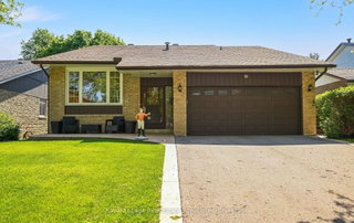 10 Charing Drive