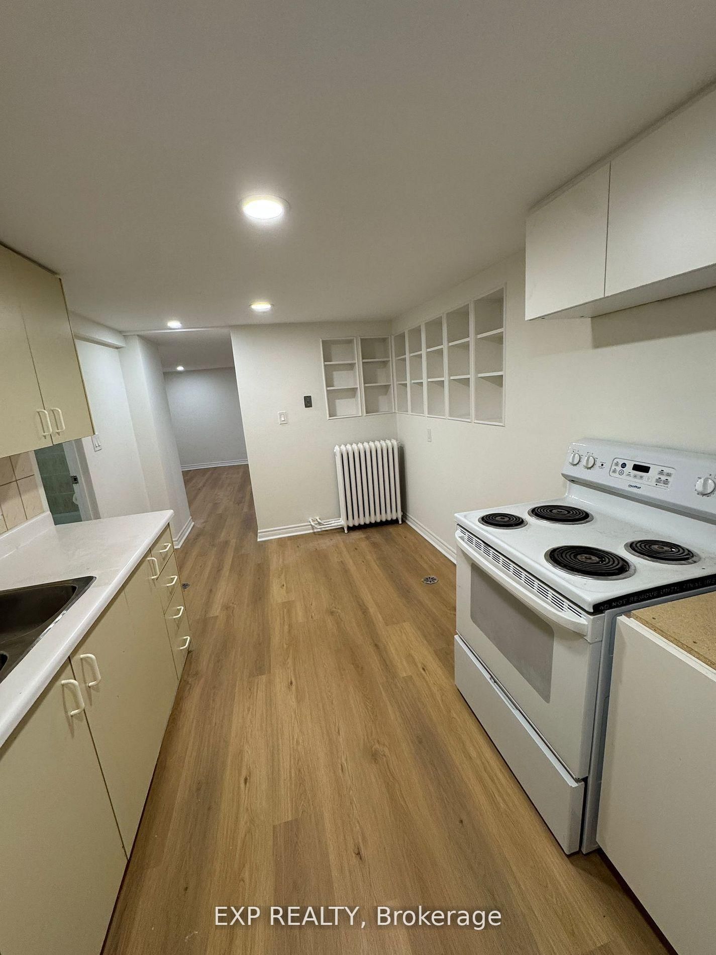 5-1594 Dupont Street, Toronto, ON, photo 5