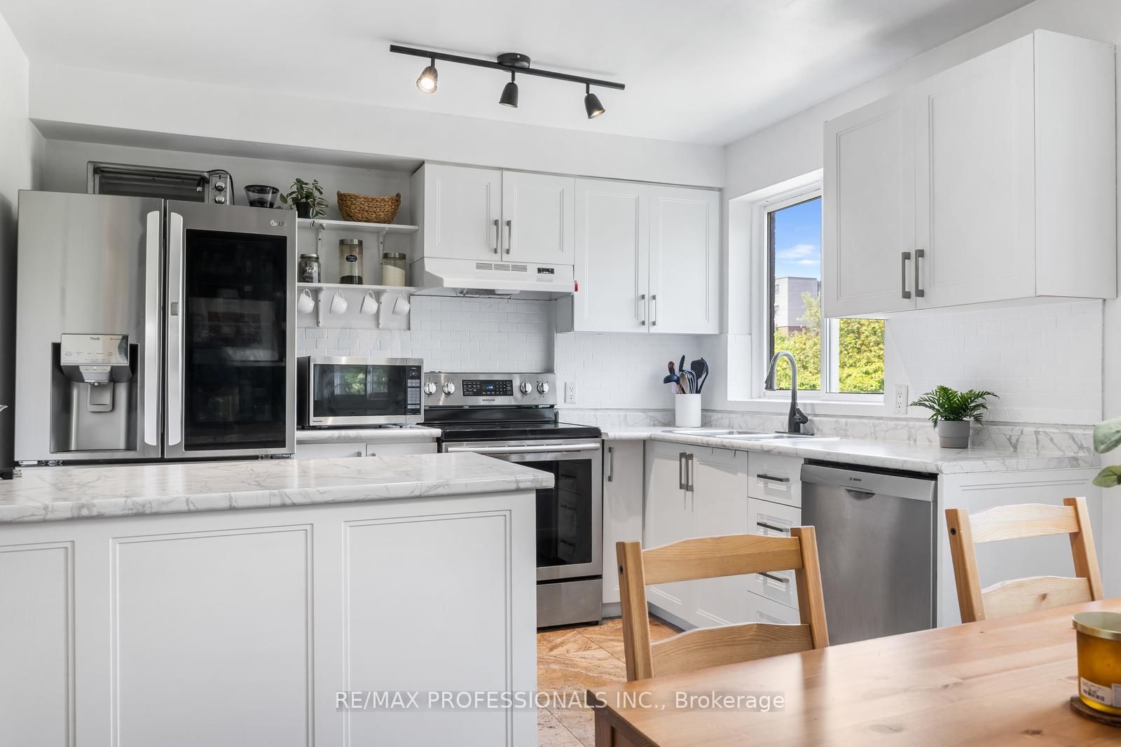 1275 Cornerbrook Place • #313 • Mississauga, ON photo 11