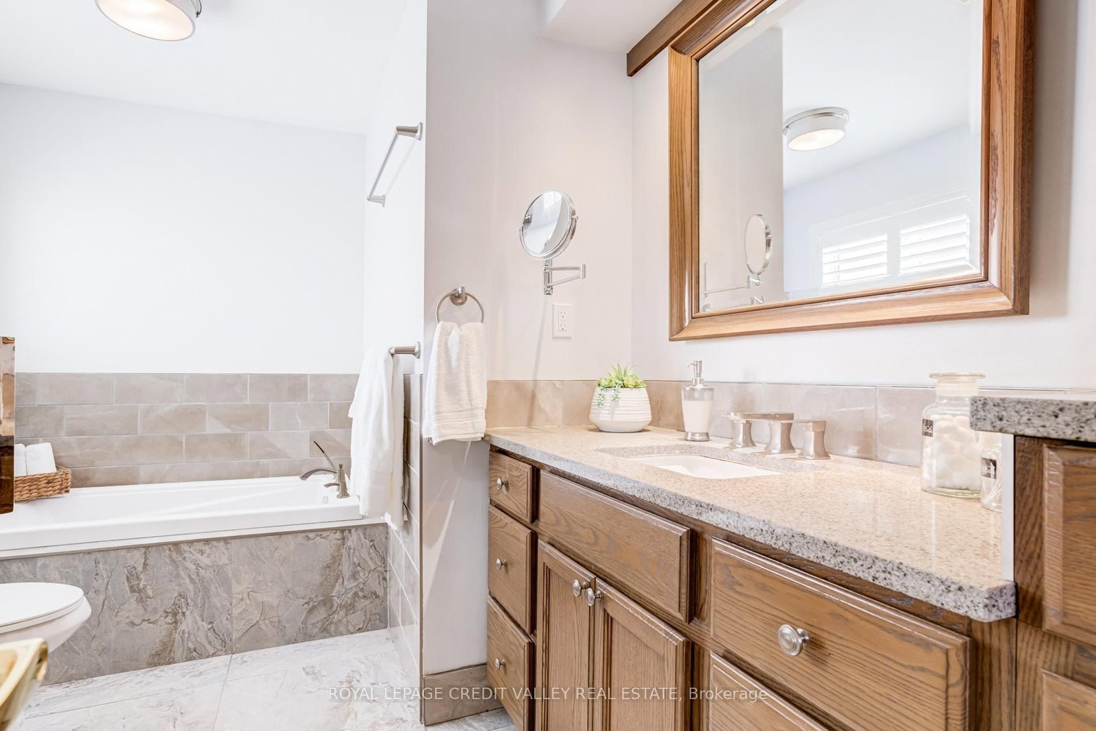 1193 Knight Trail • Milton, ON photo 24