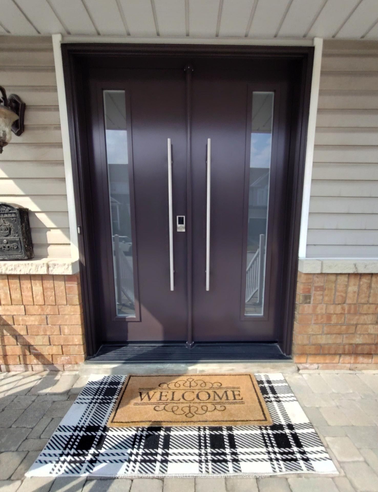 1193 Knight Trail • Milton, ON photo 3