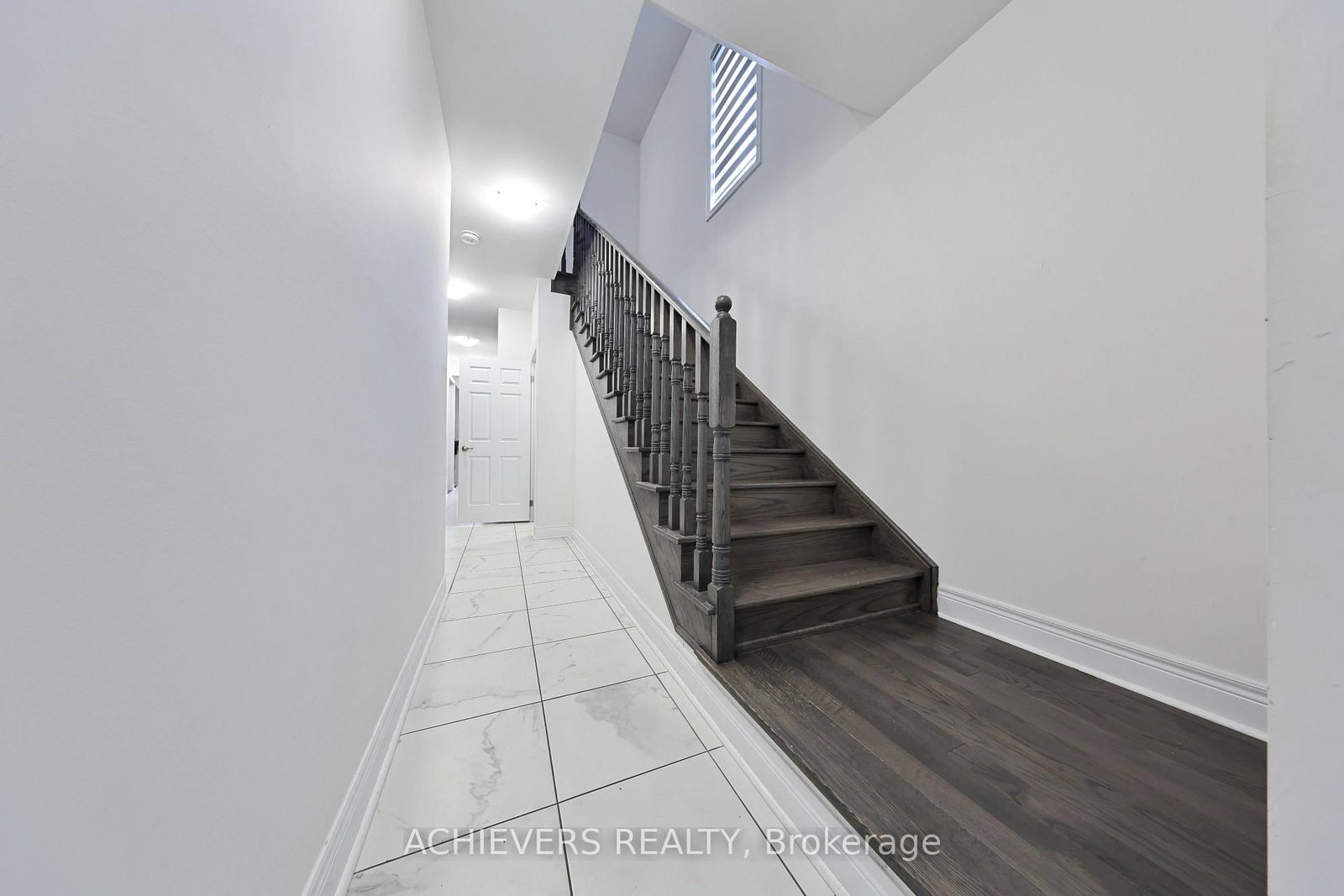 52 Branigan Crescent • Halton Hills, ON photo 7