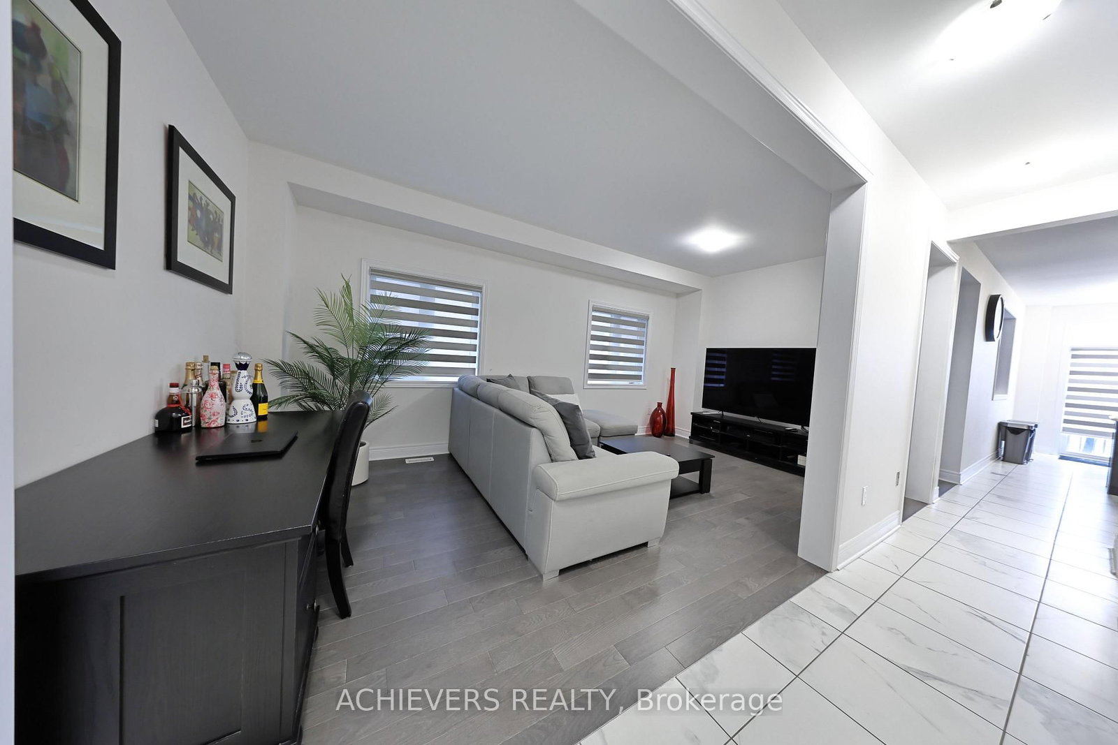 52 Branigan Crescent • Halton Hills, ON photo 8