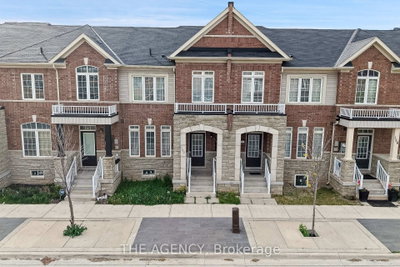 4-bed Townhouse · 152 Remembrance Rd