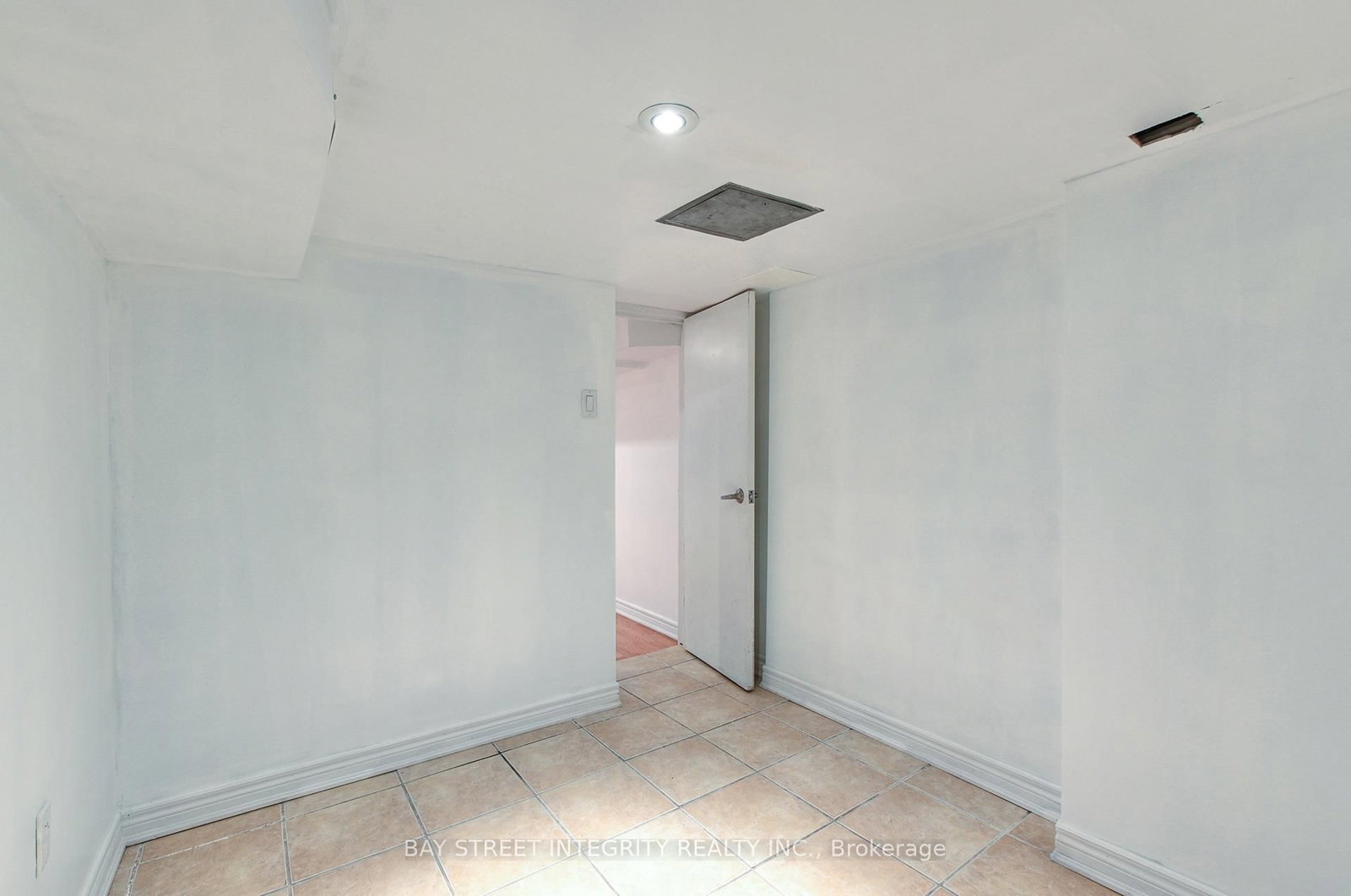 1282 Lansdowne Avenue • Toronto, ON photo 30