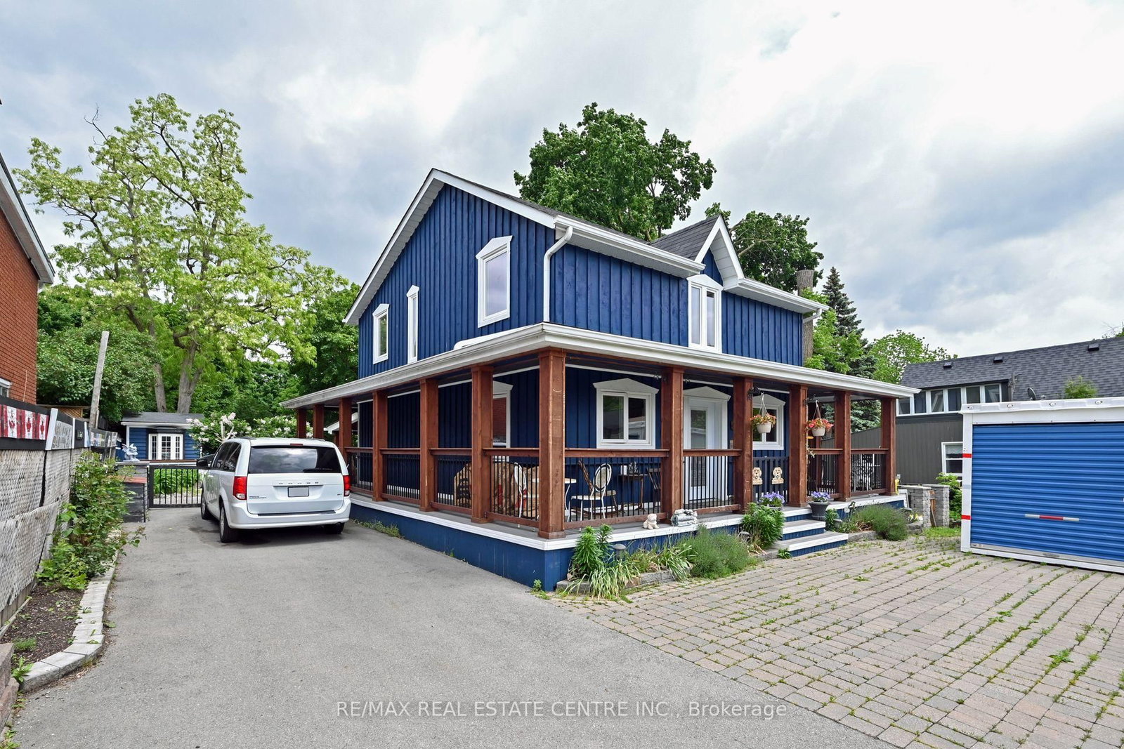 Detached House for sale at 79 Commercial Street, Milton, Ontario, L9T 2H8 - Old Milton - MLS: W13184538