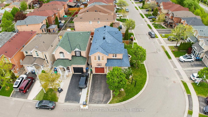 29 Oakmeadow Drive