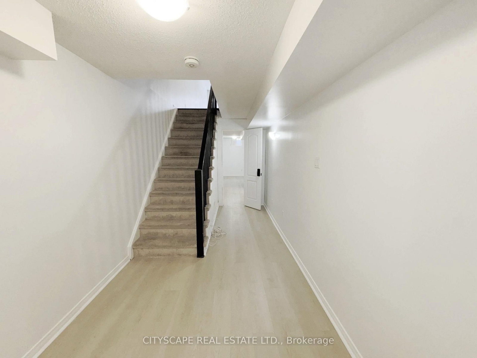 64 Honeyview Trail • Brampton, ON photo 28
