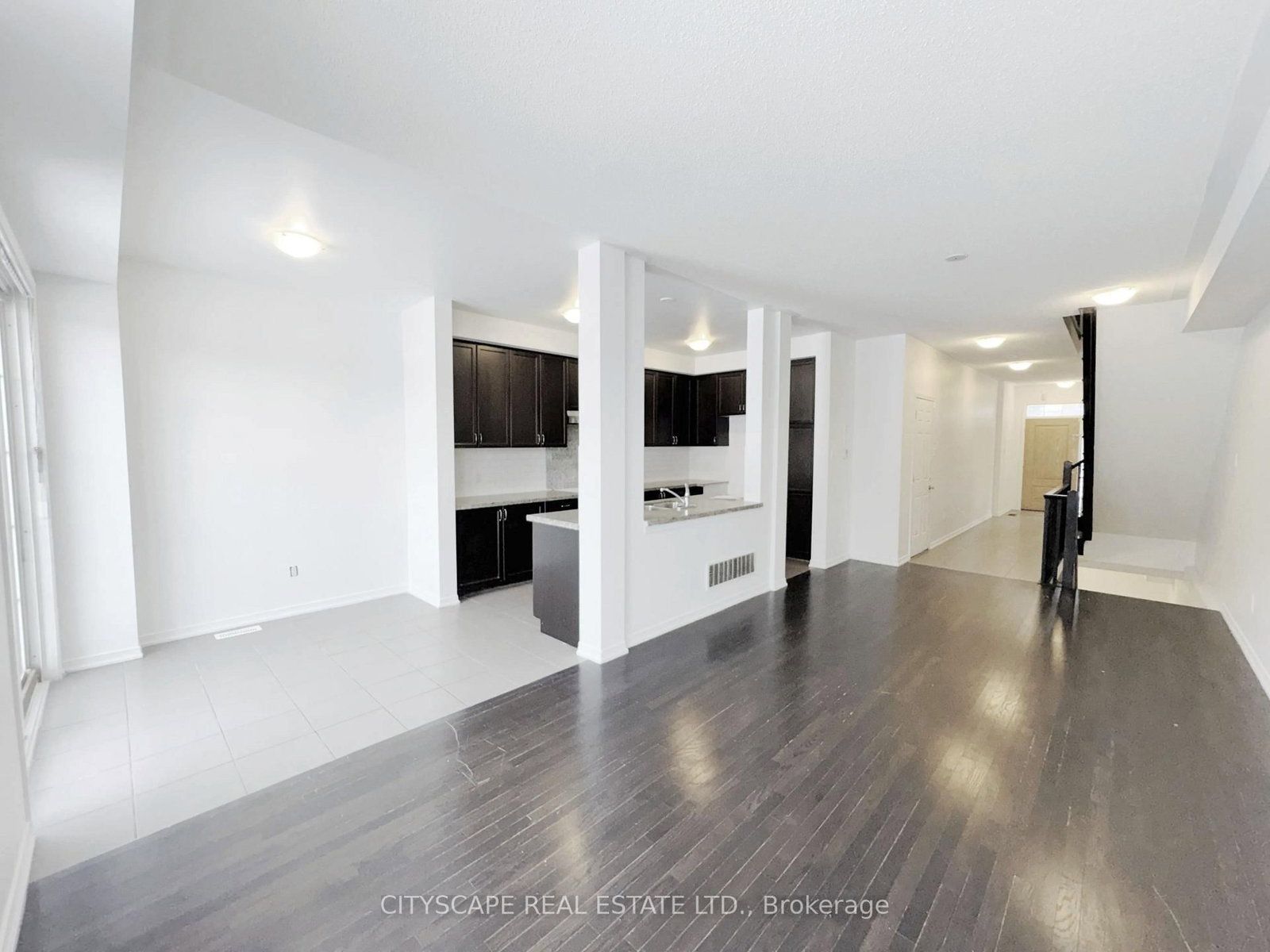 64 Honeyview Trail • Brampton, ON photo 9