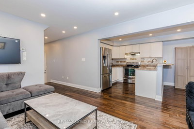 28 Rivermere Brampton,ON L7A 1R4 — Photo 12