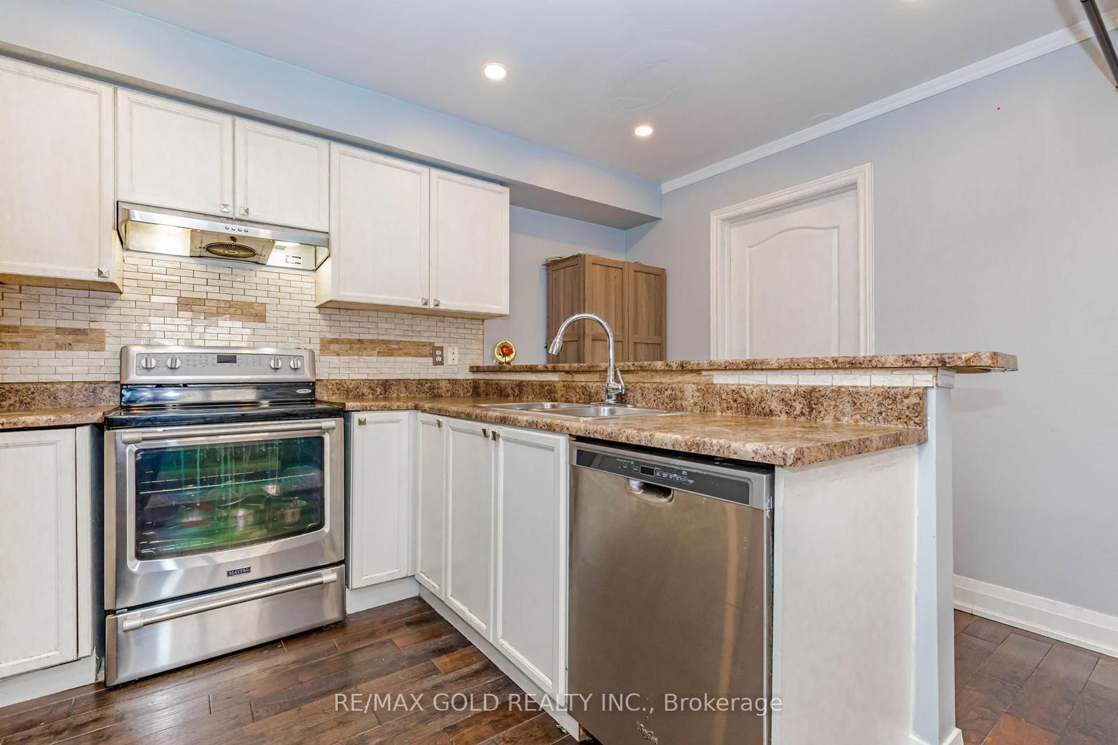 28 Rivermere Brampton,ON L7A 1R4 — Photo 17