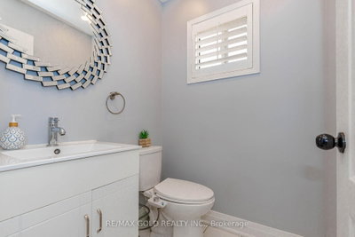 28 Rivermere Brampton,ON L7A 1R4 — Photo 22