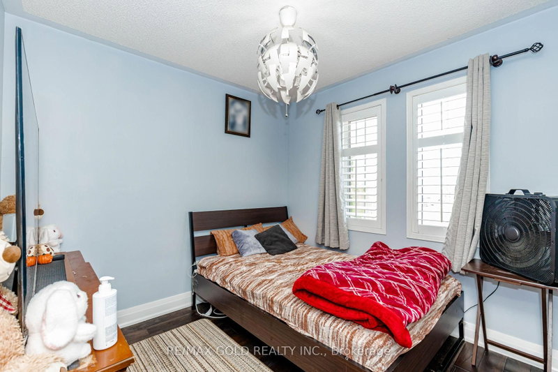 28 Rivermere Brampton,ON L7A 1R4 — Photo 33