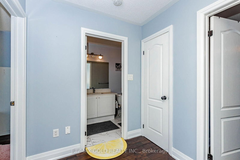 28 Rivermere Brampton,ON L7A 1R4 — Photo 36