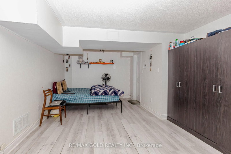 28 Rivermere Brampton,ON L7A 1R4 — Photo 45
