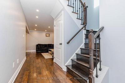 28 Rivermere Brampton,ON L7A 1R4 — Photo 8